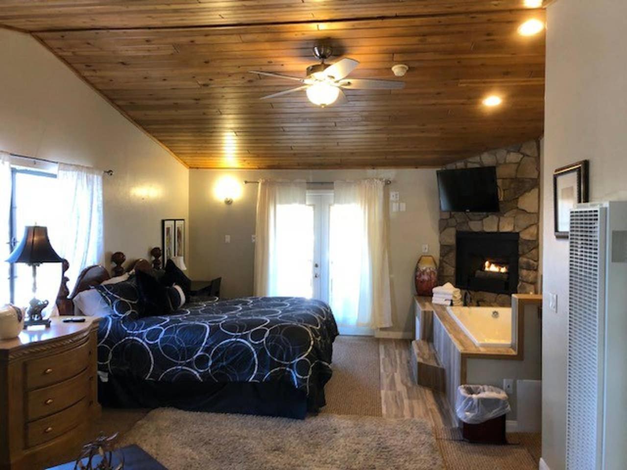 Black Forest Lodge Big Bear Lake Exterior foto